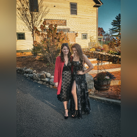 Lulu's Mood of the Night Black Floral Print Maxi Dress Size Medium - Picture 6 of 10